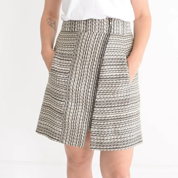 Judith & Charles Black and Cream 68% Linen Mini Skirt Size 6 - Picture 2 of 12